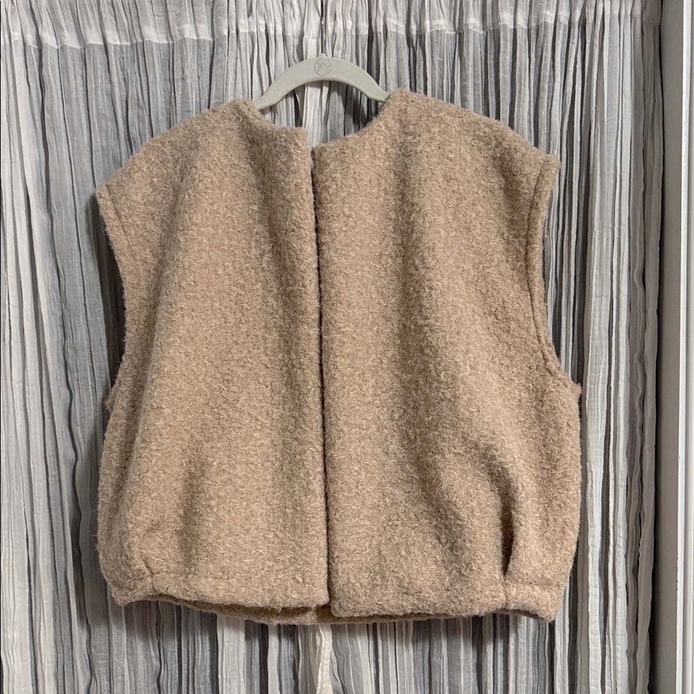 Women's Tan Vest
